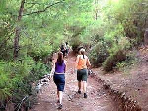 Fethiye-Antalya arasındaki Likya Yolu'nda trekking yapmak