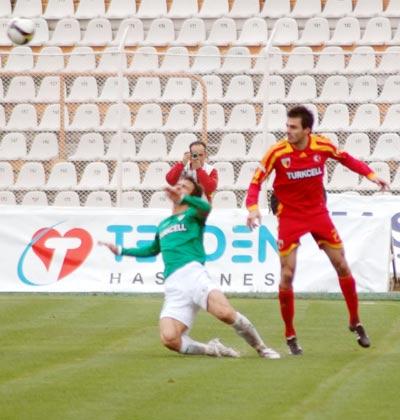 Süper Lig'de, Adana 5 Ocak Stadı'nda oynanan Kayserispor-Bursaspor maçı başladığı skorla sona erdi.