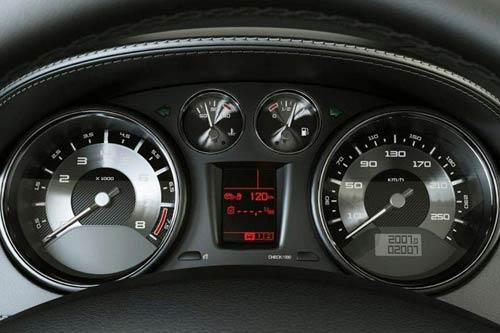 Her şeyi ile çok farklı: Peugeot RCZ