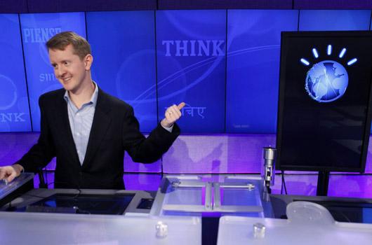 <strong>33. Yarışma programından 1 milyon dolar ödül kazanmayı başardı</strong>
<br><br>
2011 -> IBM'in süper bilgisayarı Watson, şeklen insanımsı robotlara benzemese de yapay zekası ve işlem hızıyla Jeopardy (Riziko) yarışmasının şampiyonu Ken Jennings'i geçerek 1 milyon dolarlık büyük ödülün sahibi(!) olmayı başarmıştı.Yarışma sonrası Watson'un parayı nerede ve nasıl harcayacağı merak edilen konuların başında gelirken, onu geliştiren IBM ödülü bağışlayarak, Watson'ın hayırsever yönünü de ortaya koymuştu.
<br><br>
<p><strong>Kaynak: </strong><a href="http://www.bilgicagi.com/" target="_blank"><strong>Bilgiagi</strong></a></p>