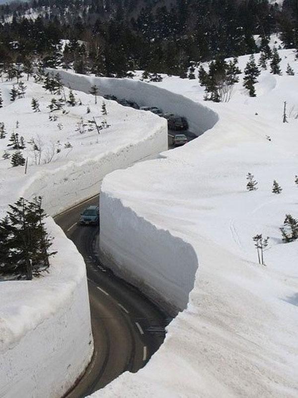 Yollar, garip garip yollar! 