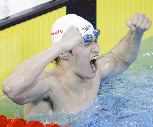 Sun Yang: 19 yaşındaki Çinli yüzücü, Şanghay'da düzenlenen Dünya Yüzme Şampiyonasında 2'si altın 4 madalya kazandı. 1500 ve 800 metrede altın madalya kazanan Sun, 1500 metrede dünya rekoru da kırdı.