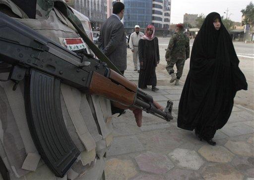Irak geleceğini oyluyor