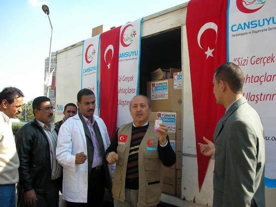 Gazze'ye insani yardım götüren bir gönüllünün yaşadıklarını bulacağınız röportaj, İsrailin saldırılarına maruz kalan Gazzenin ve halkının yaşadığı ızdırabı açıkça gözler önüne seriyor