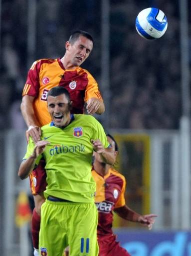 ''Cim bom'', FC Sion ile oynanan karşılaşmadan sonra İstanbul'da yaptığı maçlarda Helsingborg'a 3-2 mağlup olmuş, daha sonra da Austria Wien ve Bayer Leverkusen ile 0-0 berabere kalmıştı.