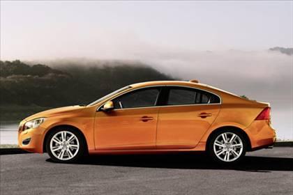 Volvo S60, ICOTY jürisi tarafından 2011in En İyi Sedanı ve En Güvenilir Otomobil olarak seçildi