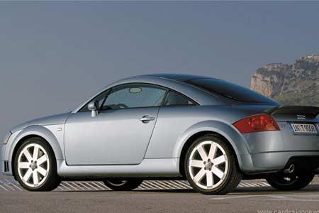 Hakan Balta'nın tercihi Audi'nin TT modeli