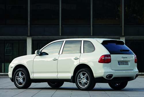 Beklenen oldu: Dizel Porsche Cayenne