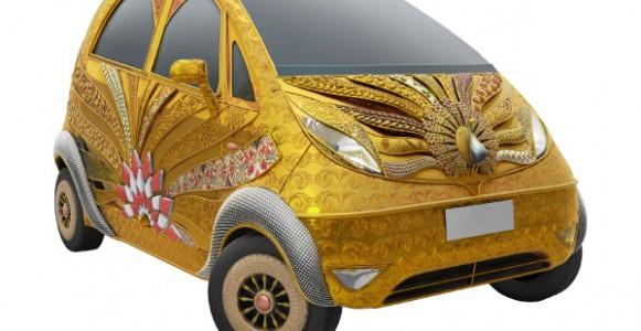 Hint şirketi Tata grubunun ürettiği dünyanın en ucuz otomobili Nano, altın, gümüş ve değerli taşlarla bezenince dünyanın en pahalı otomobiline dönüştürüldü.