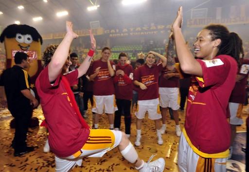 Basketbolda FIBA Bayanlar Avrupa Kupası'nda Galatasaray, 2008-2009 sezonu şampiyonluğunu kazandı.
