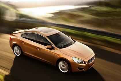 Volvo S60, ICOTY jürisi tarafından 2011in En İyi Sedanı ve En Güvenilir Otomobil olarak seçildi