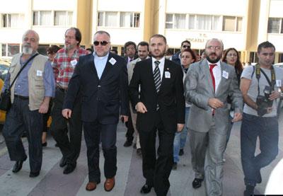 Kocaeli'nde gazetecilere dayak protesto edildi