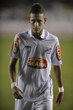 8- NEYMAR (19)
SANTOS - 17 MİLYON EURO