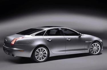 2010 Jaguar XJ tanıtıldı