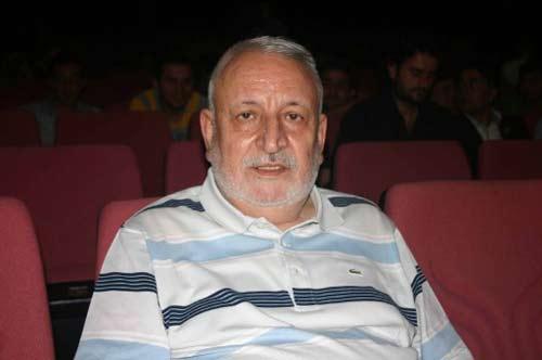 Milli sinemanın öncü ismi, Devlet Üstün Hizmet Madalyası sahibi yönetmen Yücel Çakmaklı hayatını kaybetti.