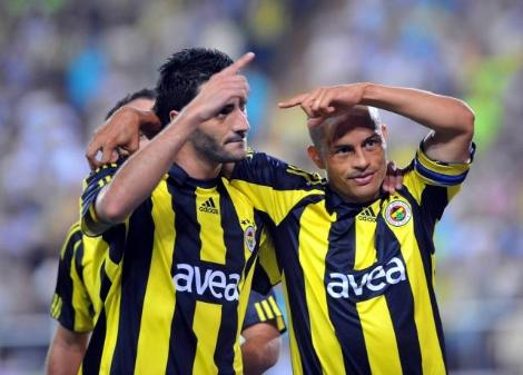 Avrupa Şampiyonlar Ligi'nde ilk kez yer aldığı 1996-1997 sezonunda, ön eleme turunda İsrail'in Maccabi Tel Aviv takımını geçen sarı-lacivertliler, 1. turda yer aldığı (C) grubunu 7 puanla 3. sırada tamamladı.