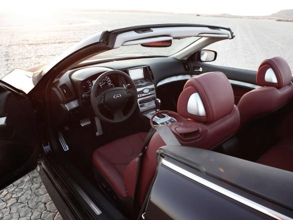 2013 Infiniti IPL G Convertible
