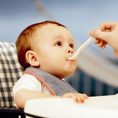 Bebek ve küçük çocukların gıdalarında asla katkı maddesi bulundurulmamalıdır.