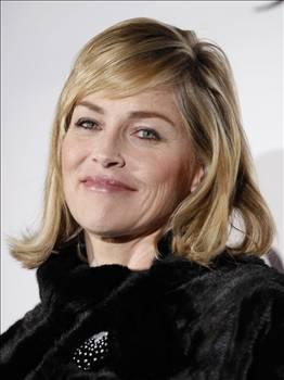 Sharon Stone 

IQ Düzeyi: 154