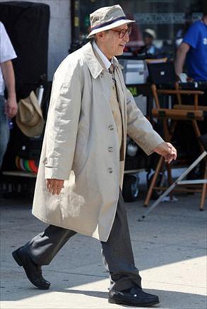 Baba üçlemesinde Michael Corleone, Scarfacede Tony Montana ve Carlitonun Yolu'nda da Carlito Brigante gibi sert karakterleri canlandıran Al Pacino, son filmi You Dont Know Jackte bambaşka bir görünüme büründü.