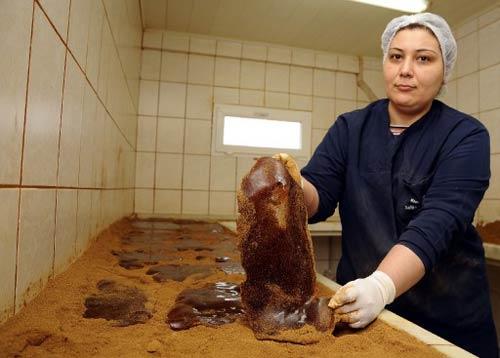 500 yıllık geçmişe sahip mesir macunu..