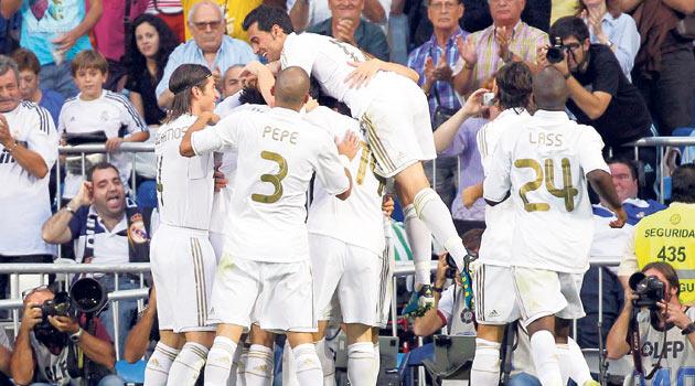 <p><span style="color: #0000ff;"><strong>2- Real Madrid</strong></span> 1.877 29 13 695 214</p>