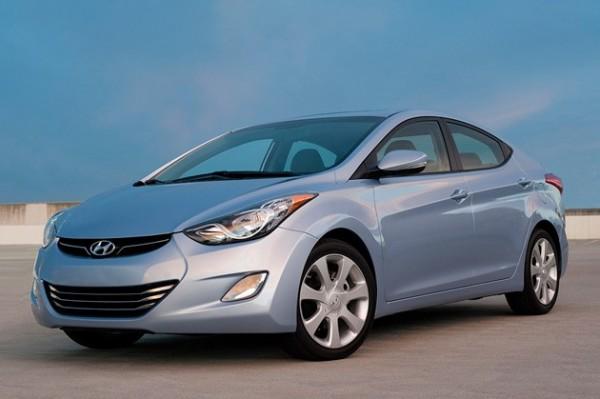 <p><strong><span style="color: #0000ff;">Hyundai'den kadın ve doktorlara özel imkanlar</span></strong></p>
<p>HYUNDAI Finans aracılığıyla Mart ayında farklı fırsatlar sunuluyor. Örneğin 14 Mart Dünya Tıp Bayramı’na özel olarak, 31 Mart’a kadar doktorlara avantajlı fiyatlarla Hyundai sahibi olma imkanı sağlanıyor. i20, Elantra ve ix35 modellerinde 4 bin 300 TL’ye varan fiyat avantajları bulunuyor. Hyundai, doktorlarların yanı sıra Dünya Kadınlar Günü’ne özel tüm kadınlara da farklı fırsatlar sunuyor. Bu özel satış kampanyasında 31 Mart’a kadar Accent Blue, Elantra, i20 ve ix35 modellerinde tüm kadın müşterilerine dosya masrafsız kredi imkanı mevcut.</p>