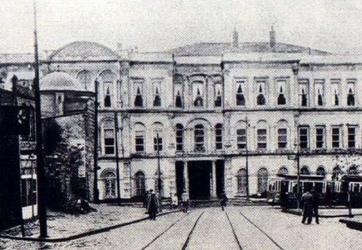 Vezneciler Zeynep Hanım Konağı