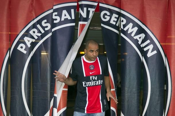 16 - Alex (PSG)