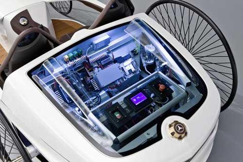 Mercedes-Benz F-CELL Roadster