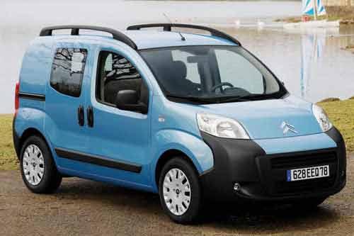 MINICARGO MODELLERİ: Bursa�da üretilen Citroen Nemo, Fiat Fiorino ve Peugeot Bipper, 4.5 lt/100 km'lik yakıt tüketimiyle öne dikkat çeker