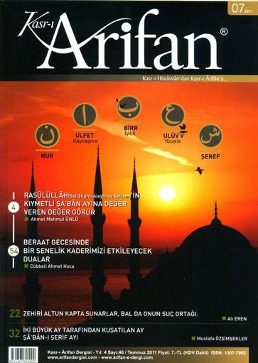 <p>Arifan Dergisi 46. Sayısına Ulaştı! Editörden Bu mübarek üç ayların manevi ikliminde yol almaya devam ediyoruz. Rabbimizin ayı olan Receb-i şerif ayını geride bıraktık ve Efendimiz (Sallallâhu Aleyhi ve Sellem)’in ayı olan Şa’ban-ı şerif ayına girdik elhamdülillah. Haklarında âyetler nazil olan, hadisi şerifler varid olan bu mübarek aylar ve içerisinde barındırdıkları kandil geceleri, bizim için çok büyük fırsatlardır. Evvelce deve kervanları aylar süren çöl yolculukları yaparlarmış. Kızgın güneş altında, kum fırtınaları arasında sefer yapan bu kafileler, çöllerde yer yer rastlanan vahalarda konaklayıp dinlenir ve oralarda yorgunluklarını, susuzluklarını giderirlermiş. Böylece güçlerini tazeleyip yollarına devam edebilme imkanı bulurlarmış. Şimdi de şehirlerarası yolculuklarda, bazı dinlenme istasyonlarında mola verip, daha dinç ve dinlenmiş olarak yola devam etme imkanı oluyor. İşte bu mübarek ayları ve geceleri de bir nevi böyle düşünebiliriz. Zira sene boyunca iş, güç ve dünya meşgalesi sebebiyle bunalan ruhlarımız, bu mübarek ayların manevi iklimine girince ferahlıyor, rahatlıyor, katılaşan kalplerimiz yumuşuyor, gönüllerimizin manevi kirini ve pasını temizleme imkanı ve fırsatı doğuyor. Yolculuk yaparken, yol üzerinde pek çok trafik işaret levhaları ve ikaz lambalarına rastlarız. Peki bunlar ne içindir?.. Yolculuğun kazasız ve belasız geçmesi içindir. Bu işaret levhalarına uyup riayet edenler, canını da malını da korur ve selametle gideceği yere ulaşırlar. Riayet etmeyenler feci kazalara maruz kalırlar. Nitekim; “filan yerde kaza oldu, şu kadar kişi yaralandı, şu kadar kişi de can verdi.” şeklindeki haberleri, hemen hemen her gün üzülerek iştiyoruz. İşte bu mübarek gün ve geceler de, bir nevi bizim hayat yolculuğumuzdaki, ahiret yolunun manevi birer ikaz lambaları, uyarı levhalarıdır. Bu ikazları ciddiye alanlar selametle yolculuklarına devam edip, Cennete ve Cemalullaha ulaşırlar. Şeytanın iğvasına kapılıp uyarı ve ikazlara kulak asmayan ve son sürat heva ve hevesleri peşinden koşanlar ise, manevi bir kaza ile hüsrana uğrayanlardan olurlar, Allah muhafaza... Bu ay Efendimiz (Sallallâhu Aleyhi ve Sellem)’e nispet edilmiş bir aydır. O’nun ayıdır. Öyleyse amellerimizde daha dikkatli olmalı, O güzeller güzeline bol bol salevat getirmeli, O’na layık bir ümmet olmaya gayret etmelidir. Mahlûkatın bir sene içindeki rızıkları, zengin veya fakir, aziz veya zelil olacakları, kim ölecek, kim doğacak, nerede yel, sel felaket olacaksa, tüm bunların takdir ve tespit edildiği bu mübarek aya, her kim kıymet verirse; güzel amellerde bulunup günahlardan sakınırsa; inşaallah bir sene boyunca bela ve musibetlerden muhafaza edilecektir. Nitekim Efendimiz (Sallallâhu Aleyhi ve Sellem) bir hadis-i şerifte şöyle buyurmaktadır: “Her kim Şa’ban-ı şerif ayına değer verip tazim eder, onda Allâh-u Teâlâ’dan sakınırsa; taatıyla amel eder, günahlara karşı nefsine hakim olup tutarsa; Allâh-u Teâlâ o kimsenin günahlarını affeder ve o sene vuku bulacak bütün bela ve hastalıklardan kendisini emin kılar.”</p>
