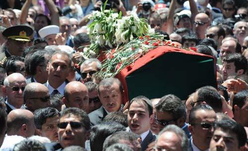 Hasan Doğan için Fatih Camii'nde cenaze namazı kılındı