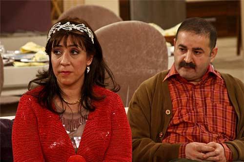 Yeni sezonda yayına giren dizilerin daha ilk bölümlerinde yer alan sahneler yüzünden büyük tartışmalar yaşandığını ifade eden RTÜK Başkanı Dursun, Üst Kurula binlerce şikayetin ulaştığını söyledi. Bu durumun RTÜK'ü yeni tedbirler almaya yönelttiğini anlatan Davut Dursun, Radyo ve Televizyon Yayınlarının Esas ve Usulleri Hakkında Yönetmelikte değişiklik yapılması için çalışmalara başladıklarını bildirdi. Dursun, bu yönetmelik değişikliğinden sonra yayın ilkelerinin ihlal edildiği televizyon dizilerine idari para cezası gibi daha ağır ve ileri kademe cezalar uygulanmasının söz konusu olacağını ifade etti.