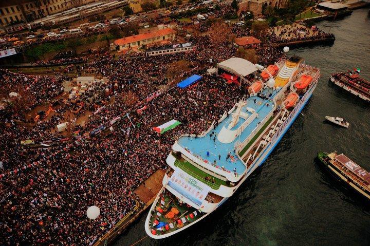 "Mavi Marmara Gemisi" Konulu Çizgi Yarışması sonuçları açıklandı. 
<br><br>
İnternet üzerinden oluşturan ve Facebook'ta sayfa açan`Konuşabilseydik Çizmezdik`isimli grubun İHH ve İhtiyar Dergisinin katkıları ile düzenlediği yarışmada birinciliği Aytur Şahinbay'ın çizgisi kazandı.