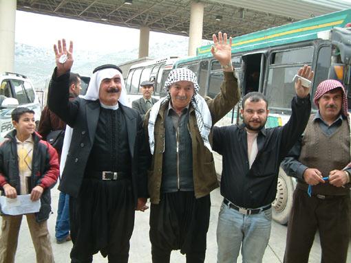 Cilvegözü sınır kapısından bayramlaşmak için geçişler başladı