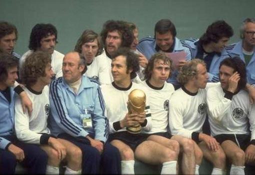 BATI ALMANYA
1974