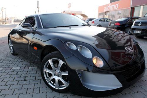 Türkiye'nin ilk elektrikli yerli otomobili