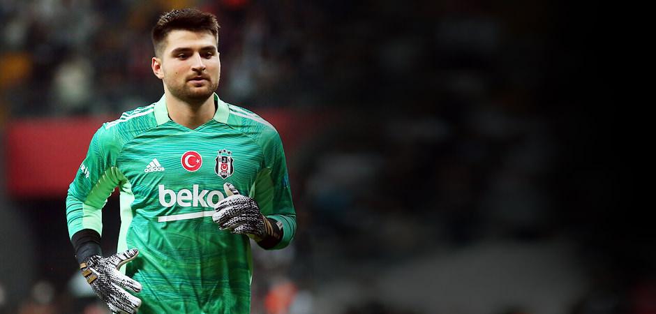 Kritik g&ouml;r&uuml;şme! Adalı, oyuncusu ile masaya oturacak!