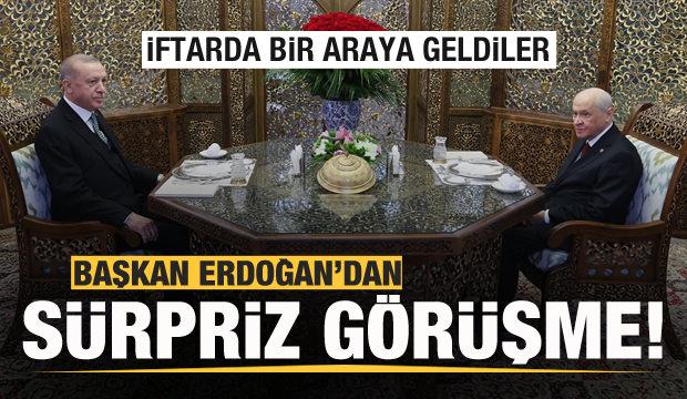 Başkan Erdoğan ile Bahçeli bir araya geldi! Bahçeli'den anlamlı hediye