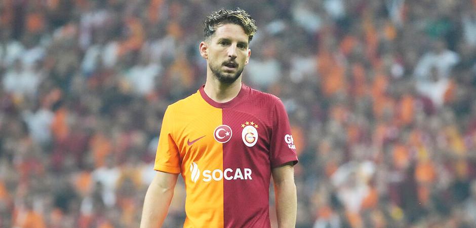Galatasaray'da Dries Mertens'ten ayrılık açıklaması