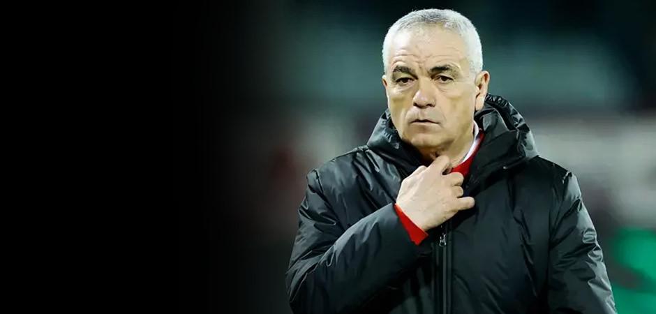 Rıza Çalımbay 2 ismin biletini kesti