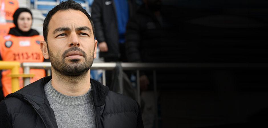 Sel&ccedil;uk İnan penaltı kararı sonrası &ccedil;ılgına d&ouml;nd&uuml;! T&uuml;m kul&uuml;beyi soyunma odasına g&ouml;t&uuml;rd&uuml;