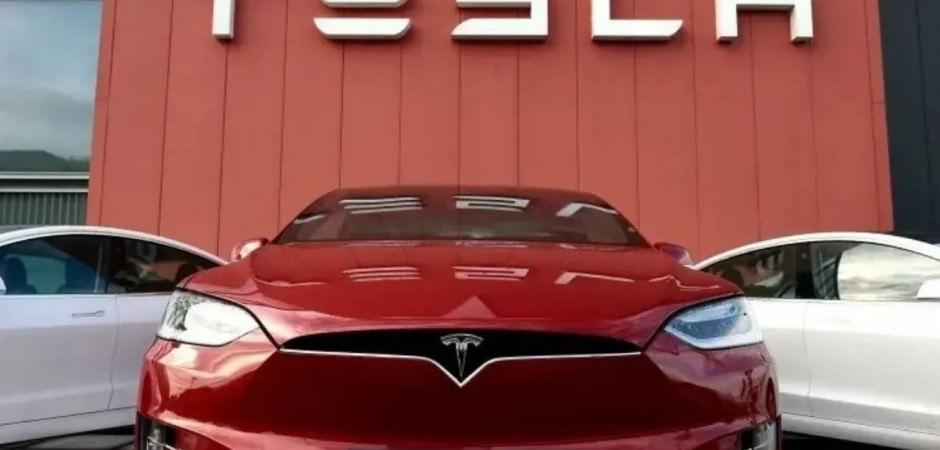 Tesla’dan Model 3 ve Y’de indirim