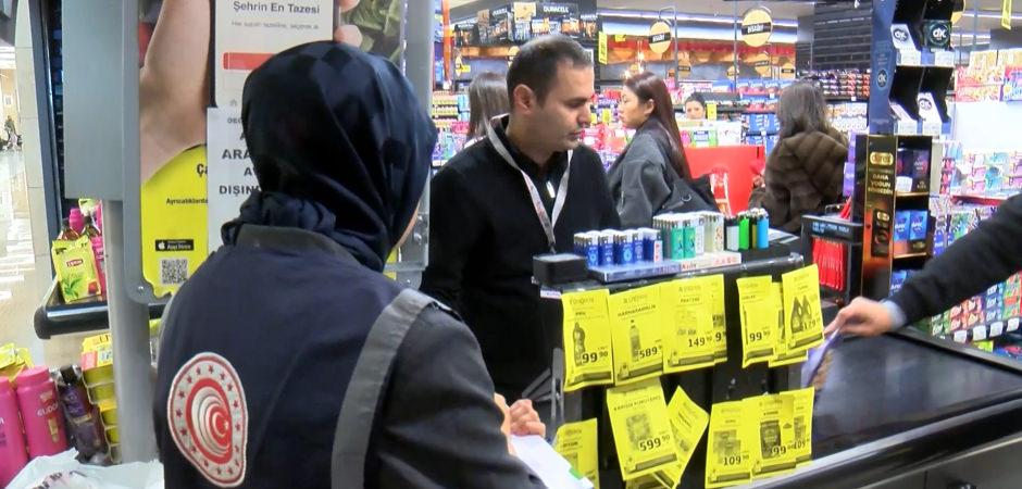 Ankara'da asgari &uuml;cret ve yılbaşı &ouml;ncesi fahiş fiyat denetimi yapıldı