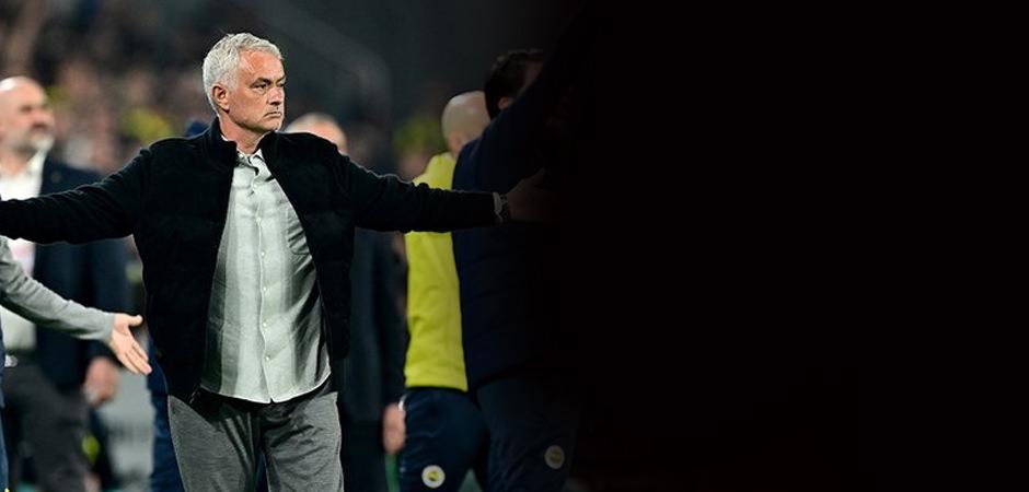 Mourinho'dan maç sonu itiraf! 'Ben de olsam gelmezdim'