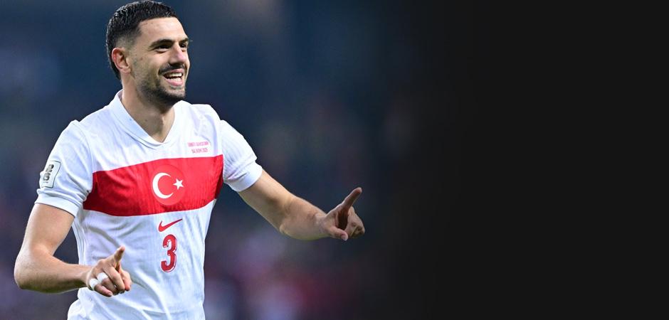 Resmen açıklandı! Merih Demiral'dan 3 yıllık imza