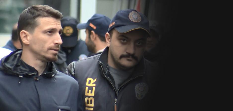 Mert Hakan'ın yazışmaları ortaya çıktı! "Tesiste bağırdım oynayın kazanın"