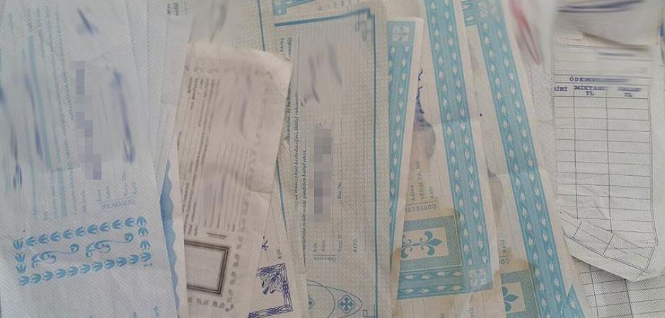 Senette filigran bilmecesi: Bir imza başınıza bela olabilir!