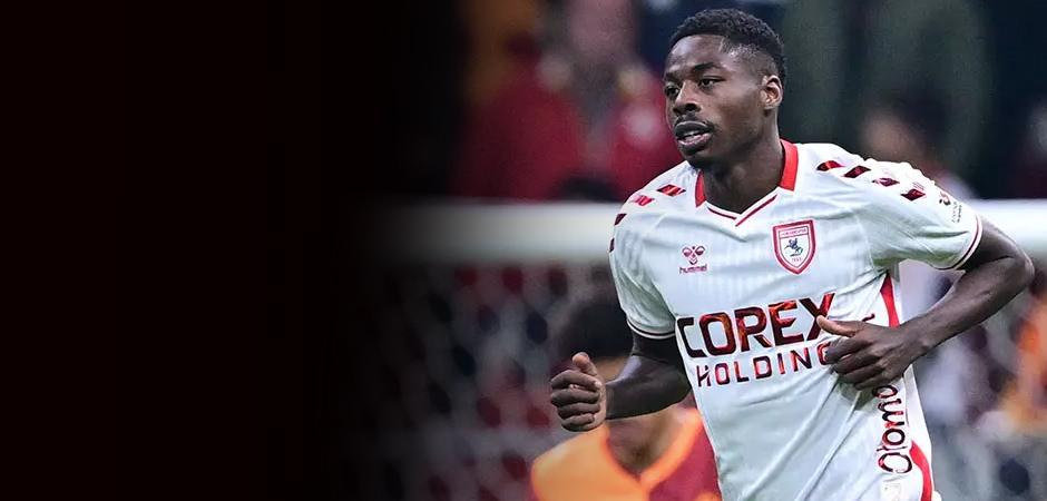 Samsunsporlu Musaba, ölümden döndü! Kullandığı araba alevler içinde kaldı